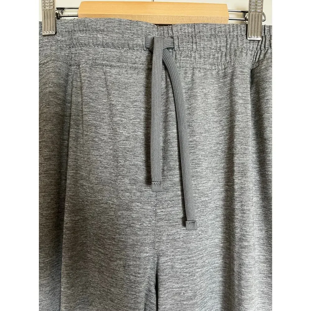 Reebok | NWT Men's Tapered Fit Gray Jersey Jogger Pants